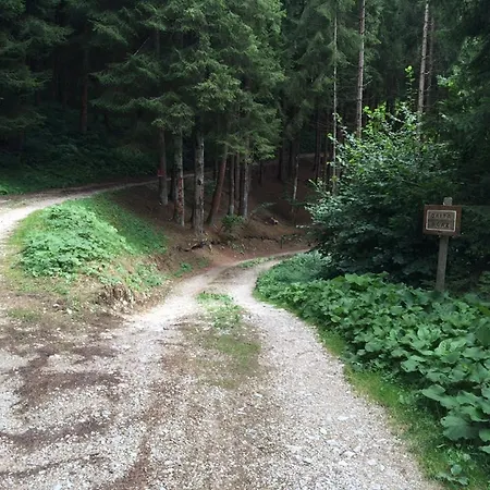 Agaz Semesterbostad *